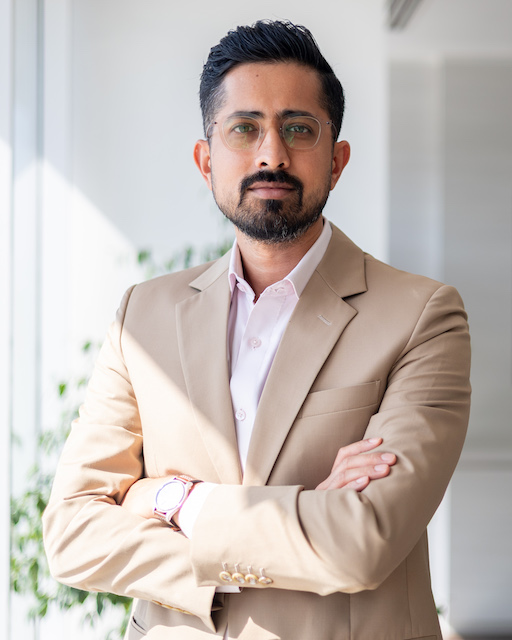 أناند كومار، المدير الإداري لشركة أبرا