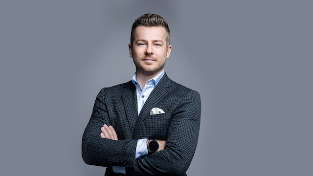 ميرزا بوكف - من المصدر