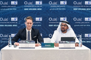 خلال المؤتمر الصحفي للإعلان عن "أديبك 2025" في أبوظبي