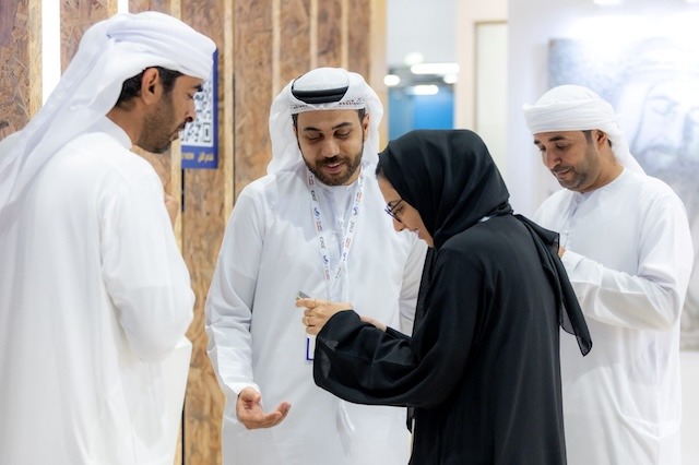 معرض "توظيف × زاهب"